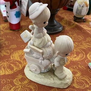 Precious Moments retired rare figurine 1979 perfect condition